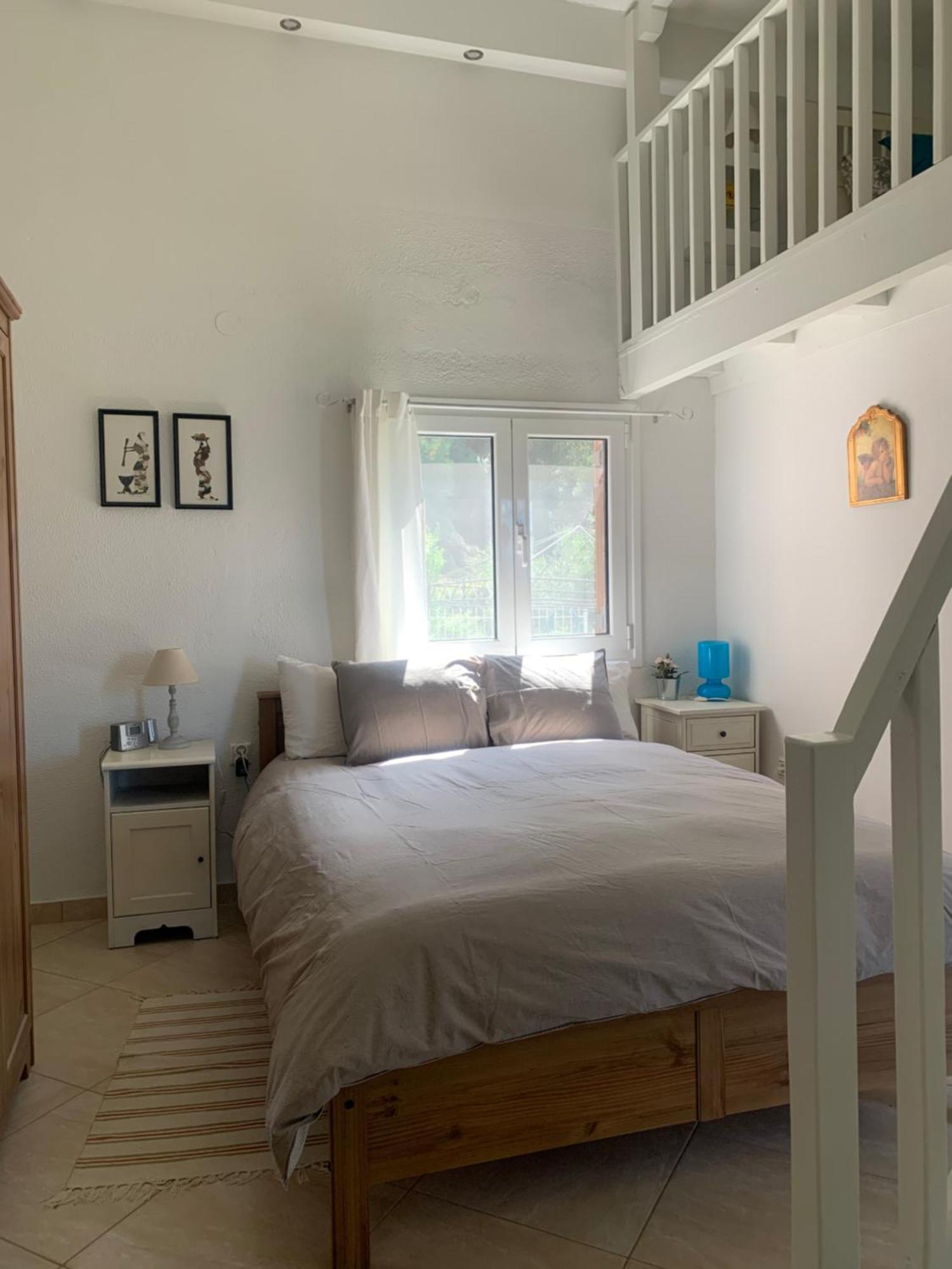 Amfiteatrico Sea View - Kalamos Attiki Apartment Markopoulon Oropou Bagian luar foto